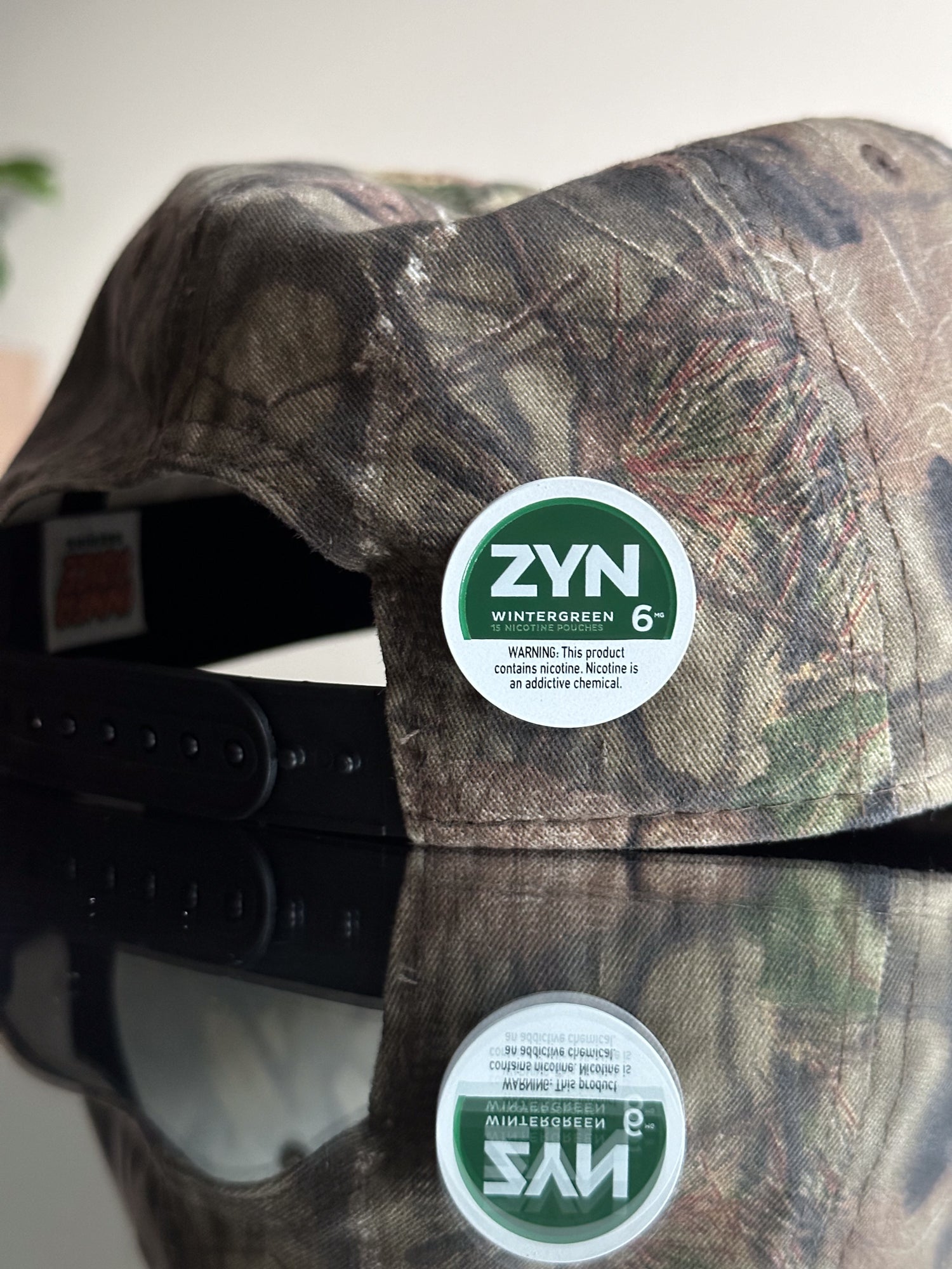 Zyn Pouches Pin